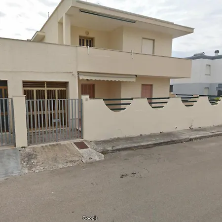 Indipendente A 200 Metri Dal Mare Apartament