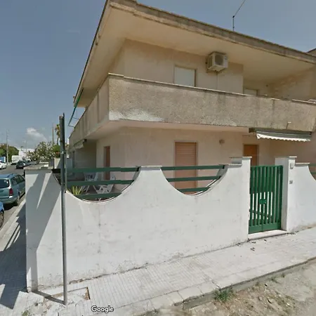 Apartament Indipendente A 200 Metri Dal Mare